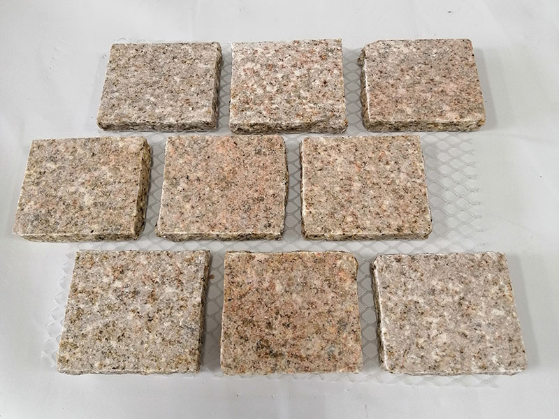 G682 flamed surface+4 natural edges